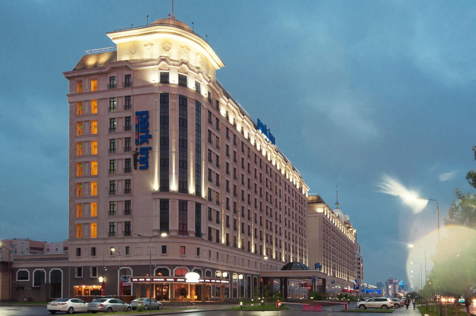 Park Inn By Radisson Hotel Astana المظهر الخارجي الصورة